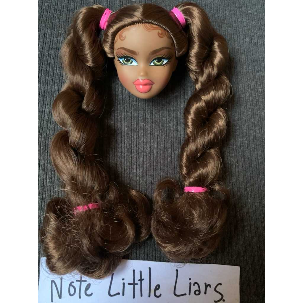 หัวตุ๊กตา Bratz รุ่น Alwayz Sasha Fashion Doll (เฉพาะหัวตุ๊กตาเท่านั้น)