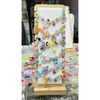 กำไลข้อมือ งานลูกปัดน่ารักๆ แบบสุ่มลาย ✅เลือกสีได้ กำไลข้อมื…