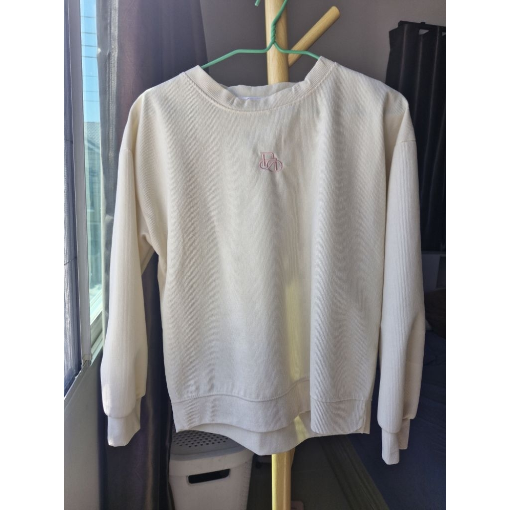 ส่งต่อเสื้อแขนยาว Pradap