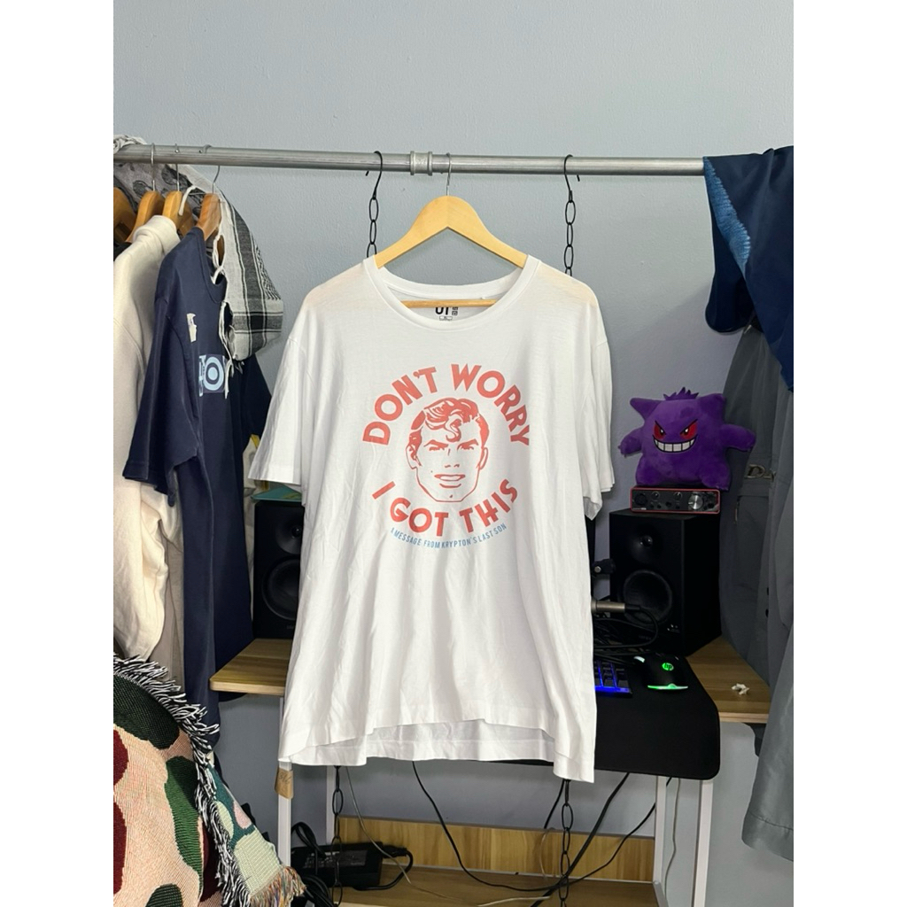 Uniqlo x Superman t-shirt