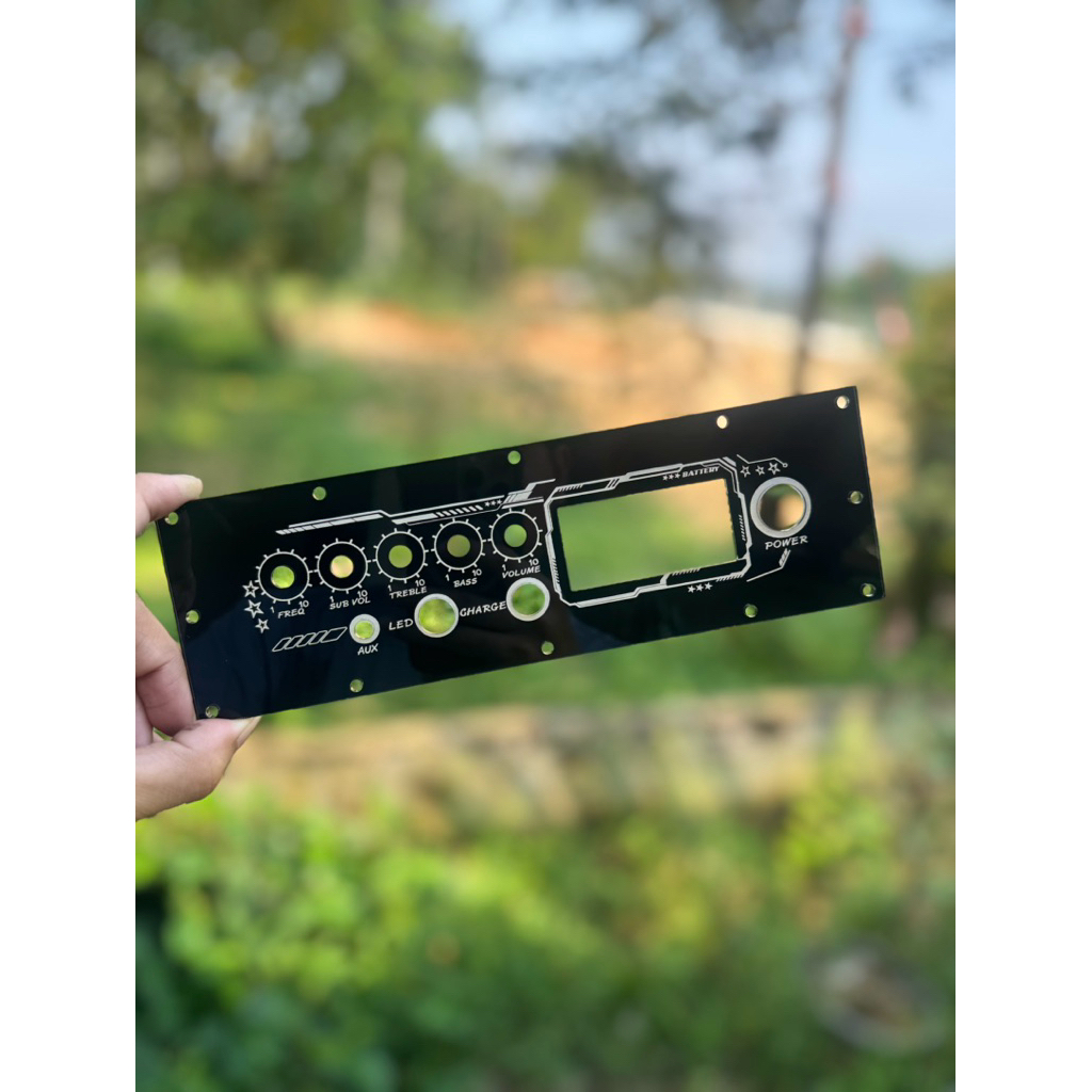 เพลทไฟหนา3มิล ช่องเพลท 20x5 (ไม่ย้ายวอลุ่ม)