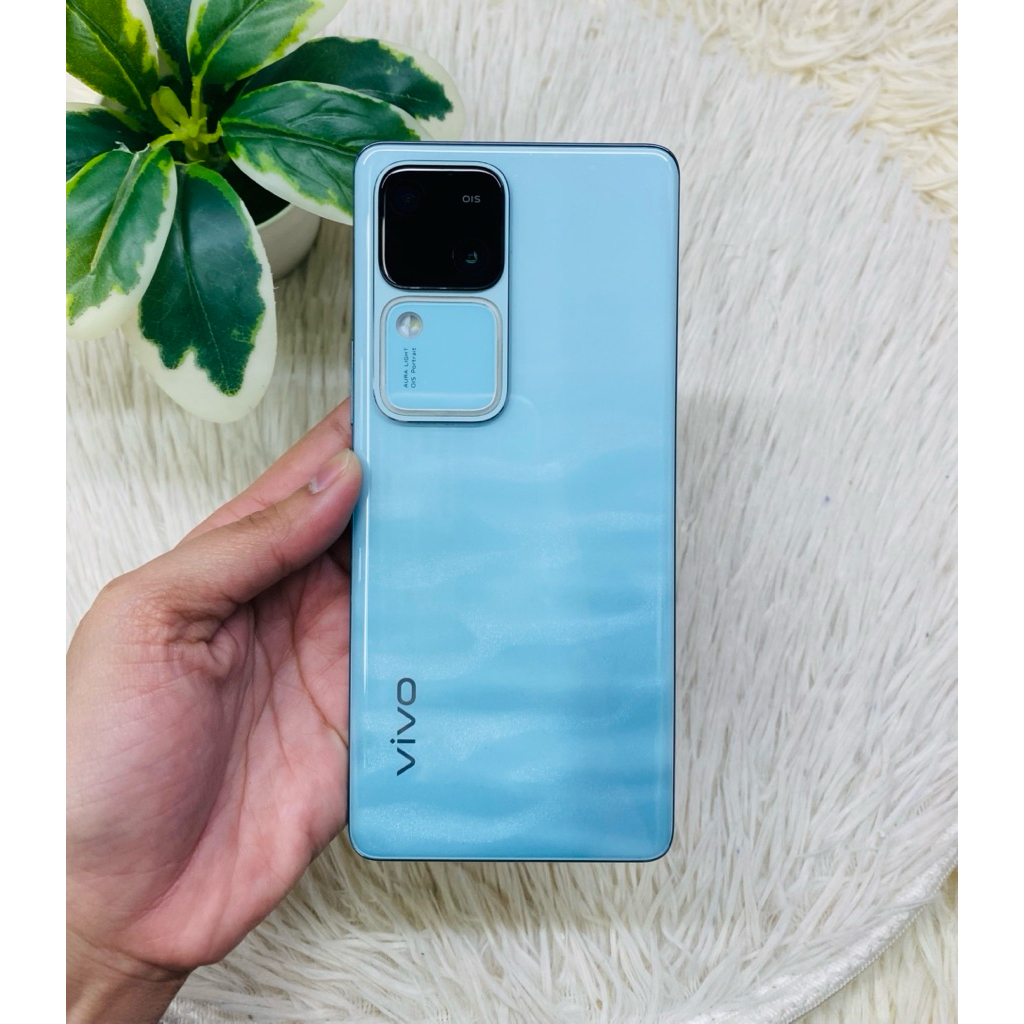 ViVo V30(5G) RAM12GB/ROM256GB เครื่องมือสองสภาพสวยกริบใช้ได้ปกติสินค้าพร้อมจัดส่ง