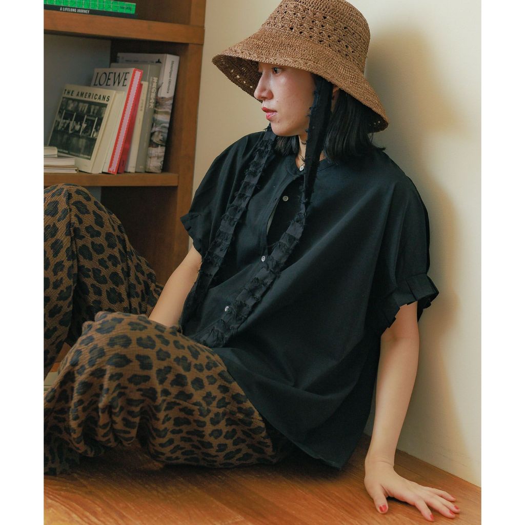 niko and ... Cool ruffled sleeve pullover