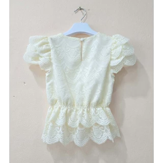 B011 ชุดไทยลูกไม้แม่ เสื้อลูกไม้ ครีมหรูมีระดับ สีครีม แม่ลูก