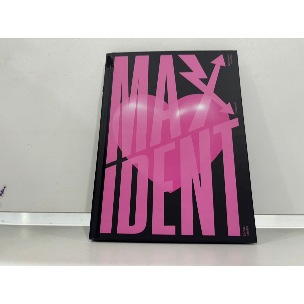 1 CD MUSIC  ซีดีเพลงเกาหลี  Stray Kids - MAXIDENT Random ver.     (R2B131)