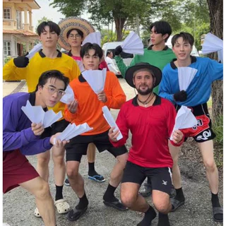 เสื้อปุ๋ย พร้อมสกรีน "เขามันวินเทจ เรามันเกษตรกร" ผ้าไฮเกรด เย็นสบาย ขนาดฟรีไซส์ มีสินค้าพร้อมส่ง