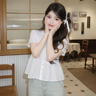 EVIOVIO【S-5XL】💫เสื้อยืดคอกลมดีไซน์ทูโทนที่ผสมผสานเสื้อยืดเข้ากับชายผ้าฉลุลายดอกไม้ ช่วยพรางหุ่น พร้อมส่งในไทย👜🎉