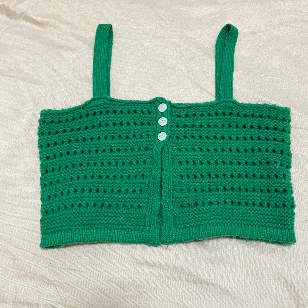 (used) เสื้อ ไหมพรม สีเขียว cicishop