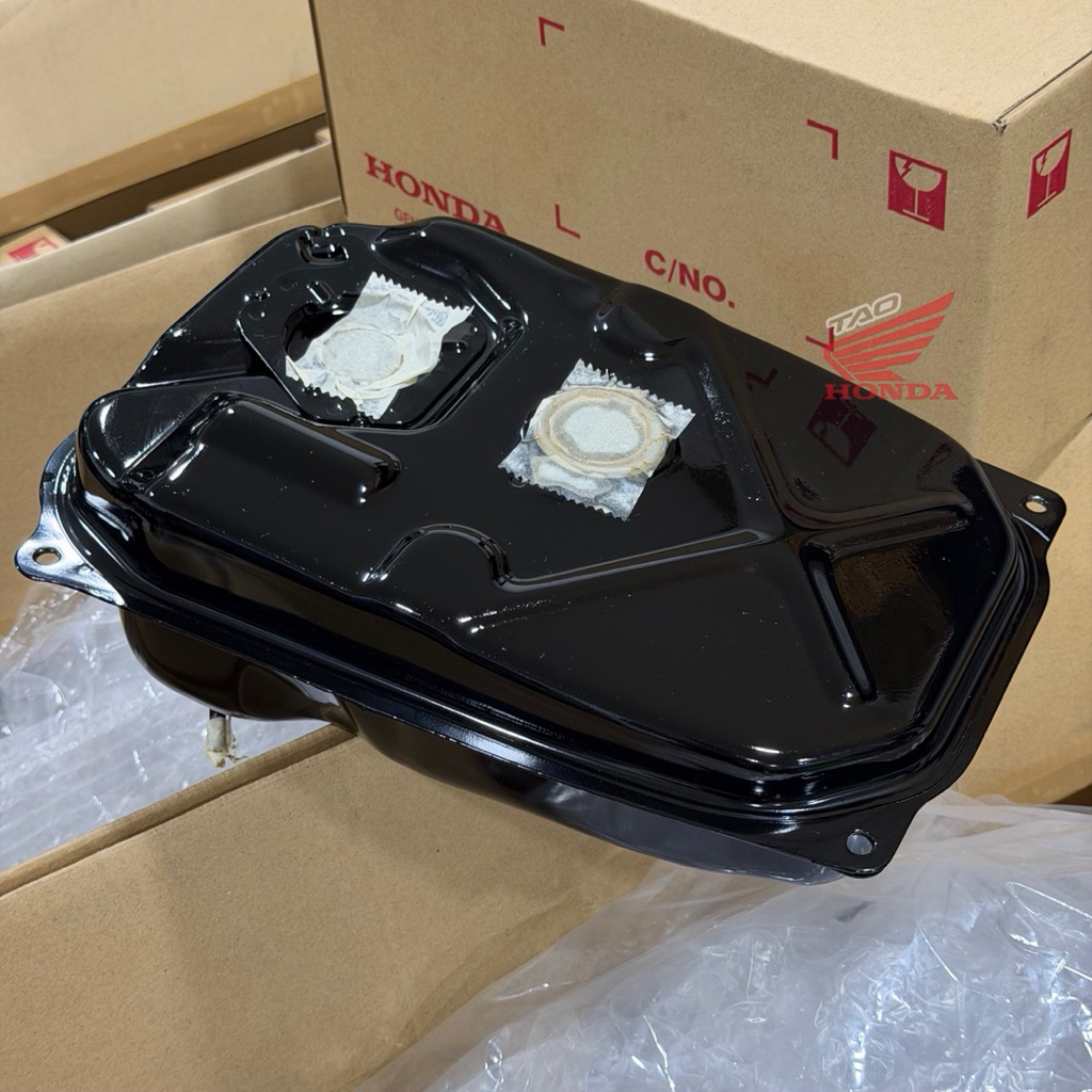 ถังน้ำมันเวฟ125S/Rเวฟ125Sบังลมรุ่นคาบู แท้ศูนย์ฮอนด้า 17510-KPH-950(ถังน้ำมันรุ่นคาบู)