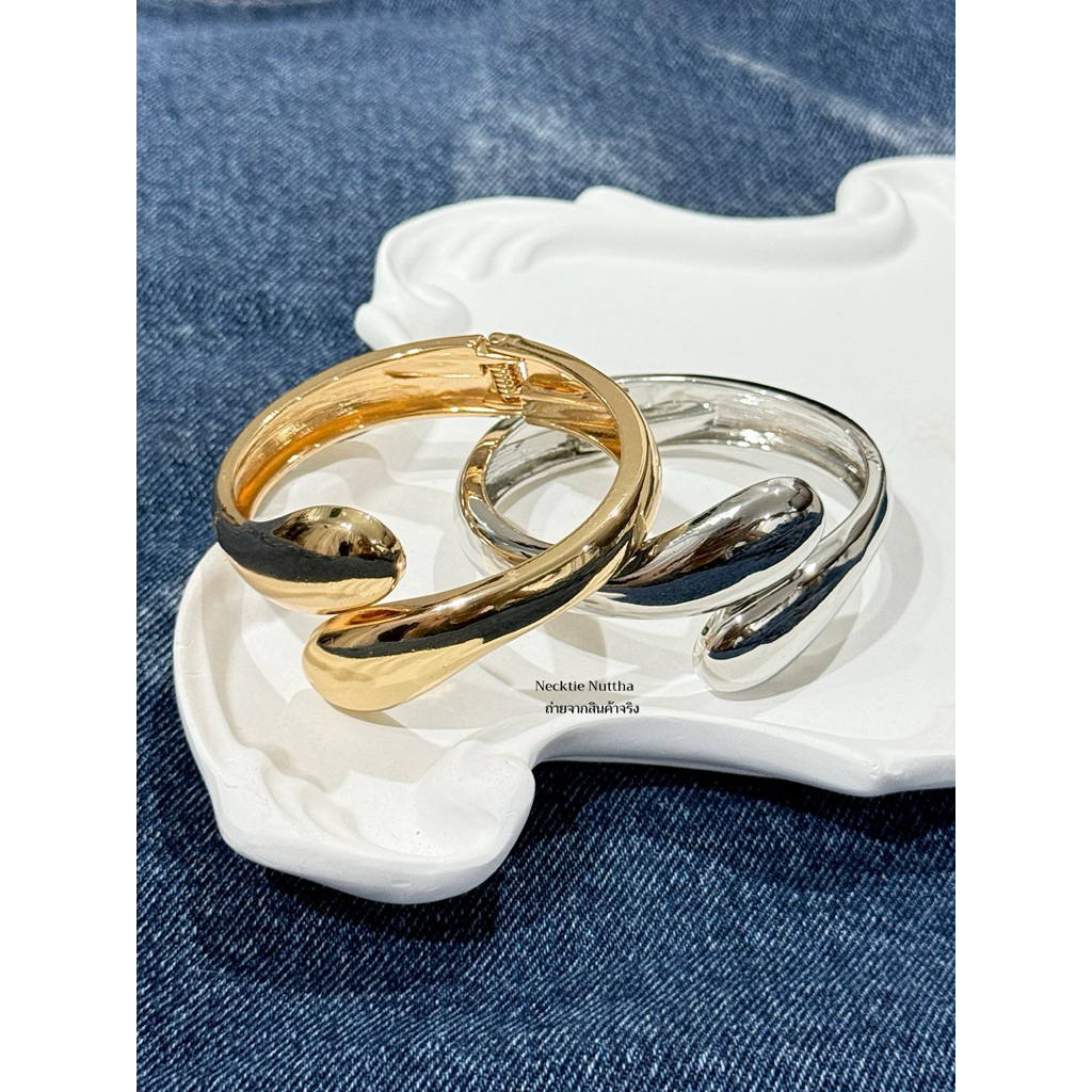 กำไล 0101- พร้อมส่ง กำไลข้อมือ แบบงับ แฟชั่น สายฝอ