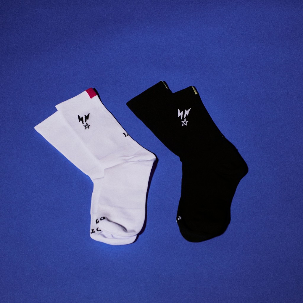 Basic-knitting Crew Socks (ถุงเท้าออกกำลังกาย)