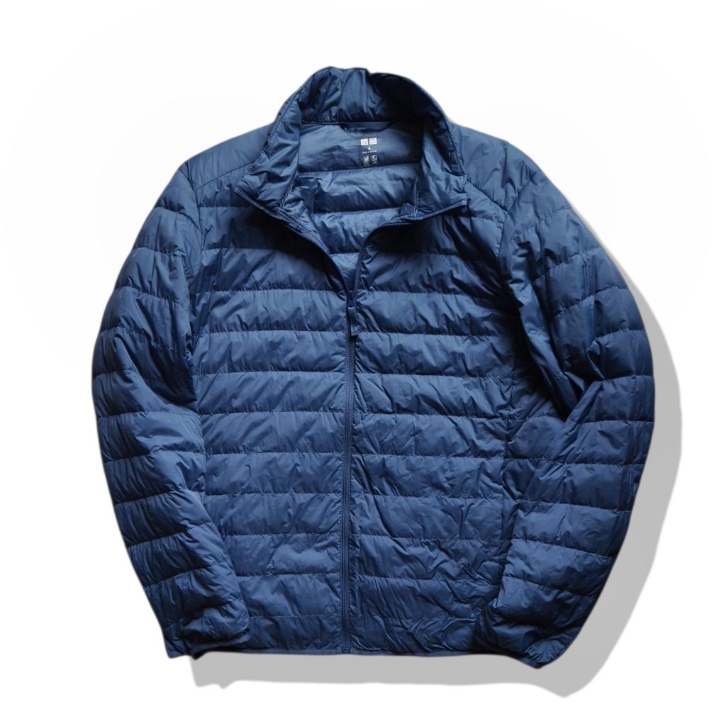 Uniqlo Blues Lightweight Puffer Down Jacket(M) มือสอง รอบอก 43”
