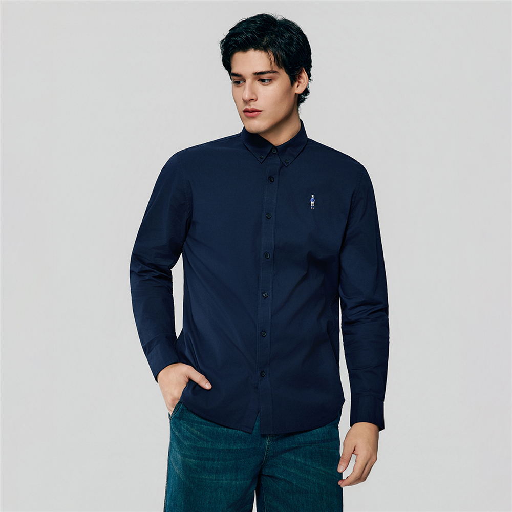 GIORDANO เสื้อเชิ้ตผู้ชาย Men's Slim Classic Man Oxford Shirt 01046043