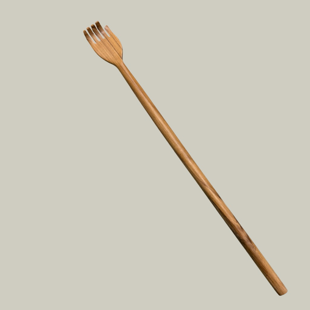 ไม้เกาหลังไม้สัก แบบยาวพิเศษ 51 cm. ไม้เกาหลังมือสาวแบบยาว