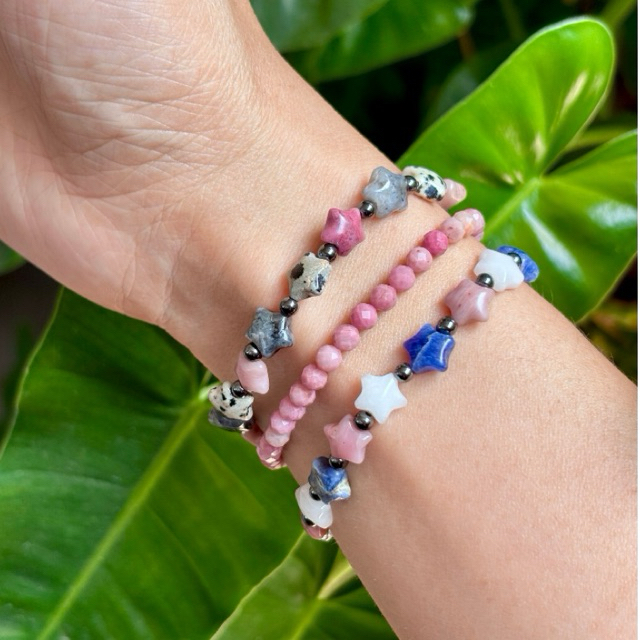 สร้อยข้อมือหินแท้100% 🌟ทรงดาว🌟 ดีไซน์น่ารัก สายมูมินิมอล หินรูปดาว หินนำโชค หินมงคล Star Magic