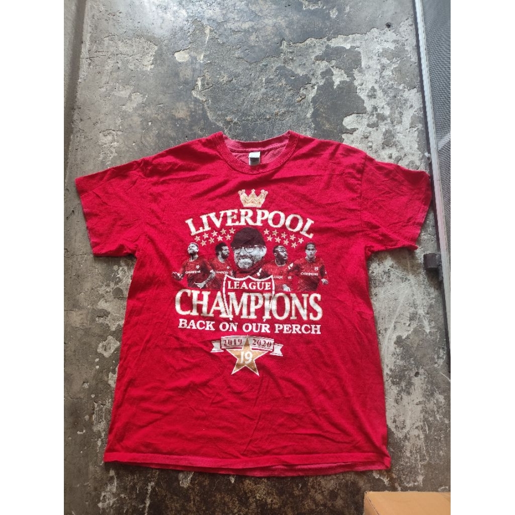 เสื้อยืดมือสอง Liverpool