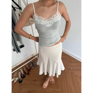 CASUAL NOT USUAL | Lacey soft camisole