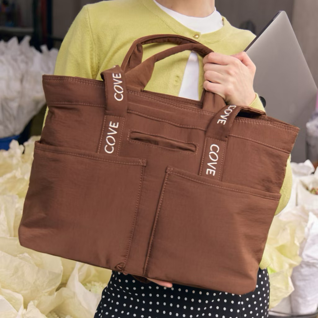 กระเป๋า COVE รุ่น Puffy Daytrip Tote