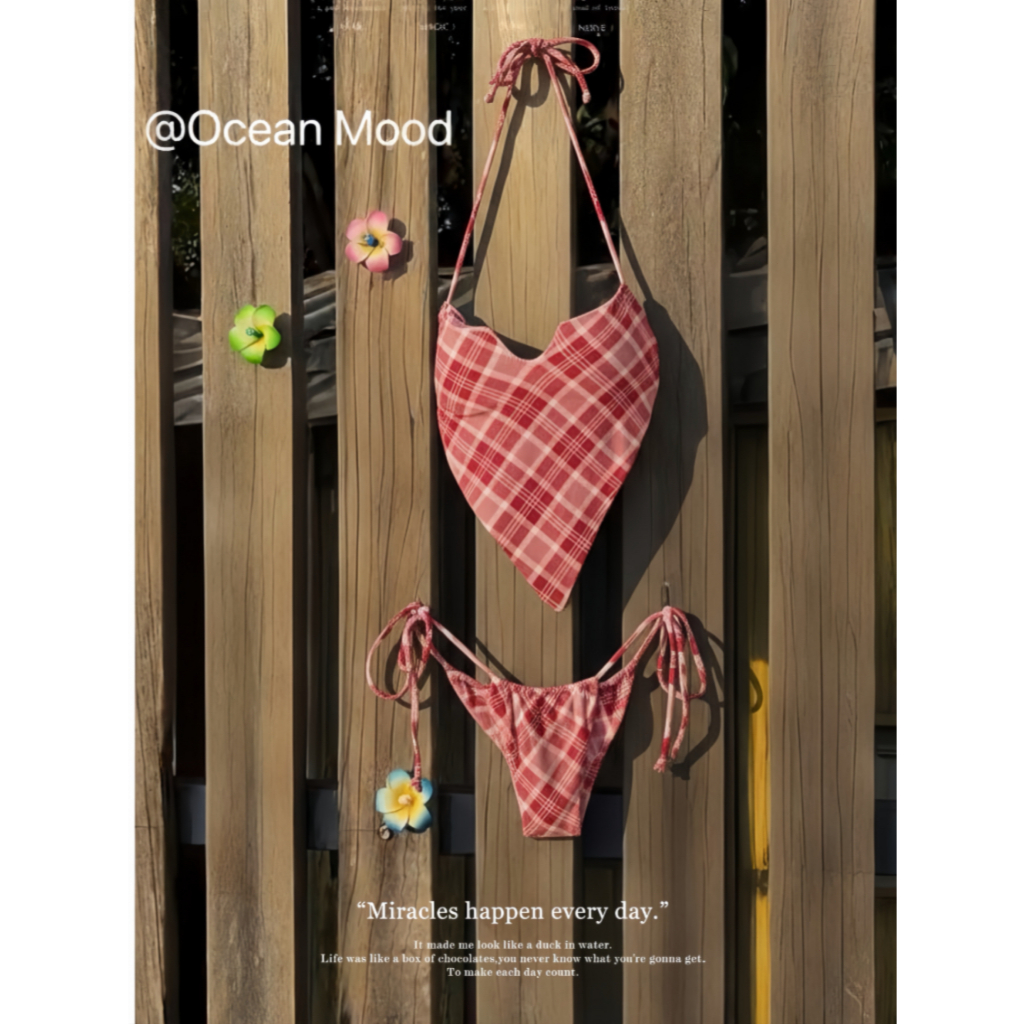 ชุดว่ายน้ำผู้หญิง บิกินี่ทูพีช Red Plaid สายคล้องคอ ปรับได้ มีฟองน้ำ summer beach bikini |Ocean Mood