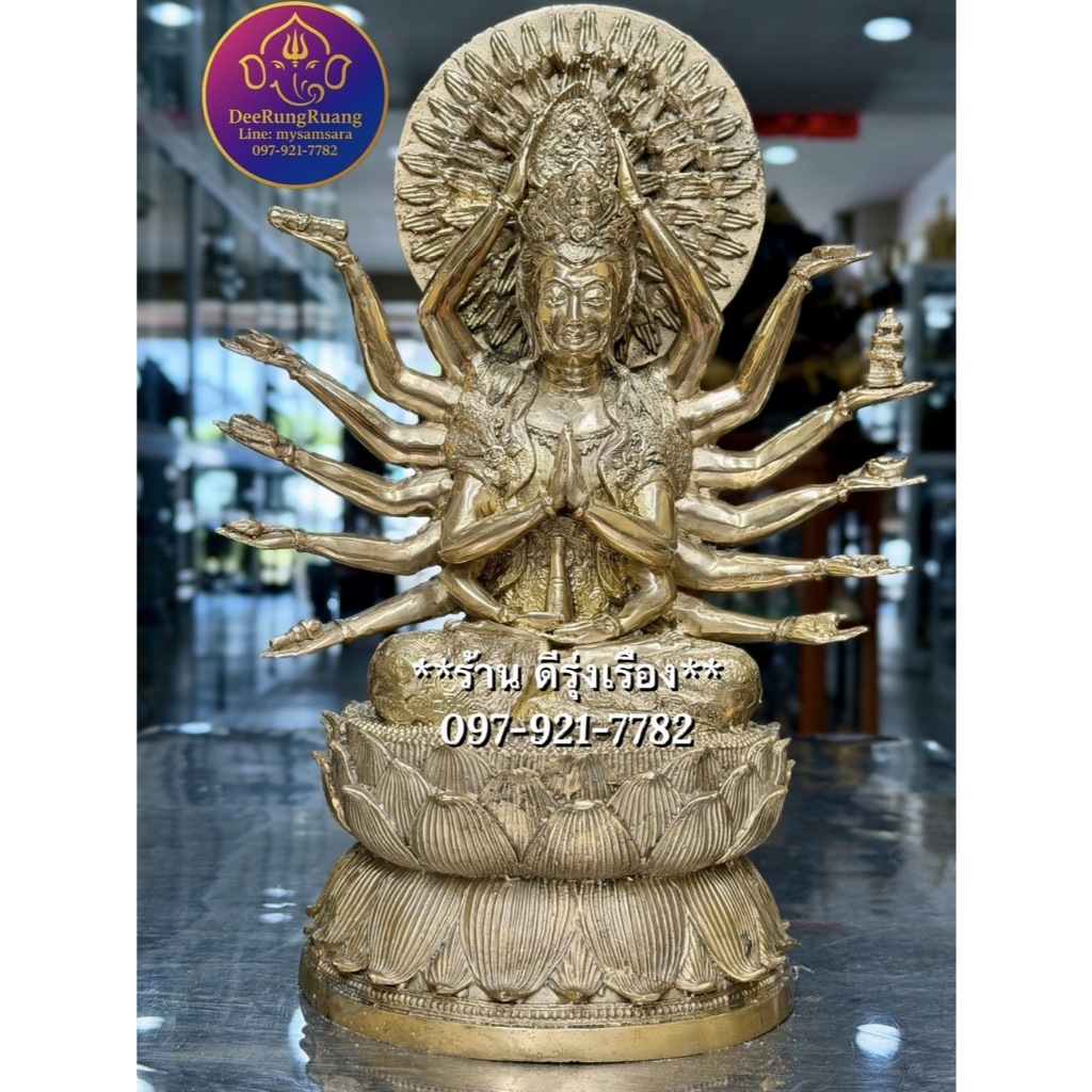 พระแม่กวนอิม พันมือ **สูง 15.5 นิ้ว..งานทองเหลืองไทย** (Kuanyin001)