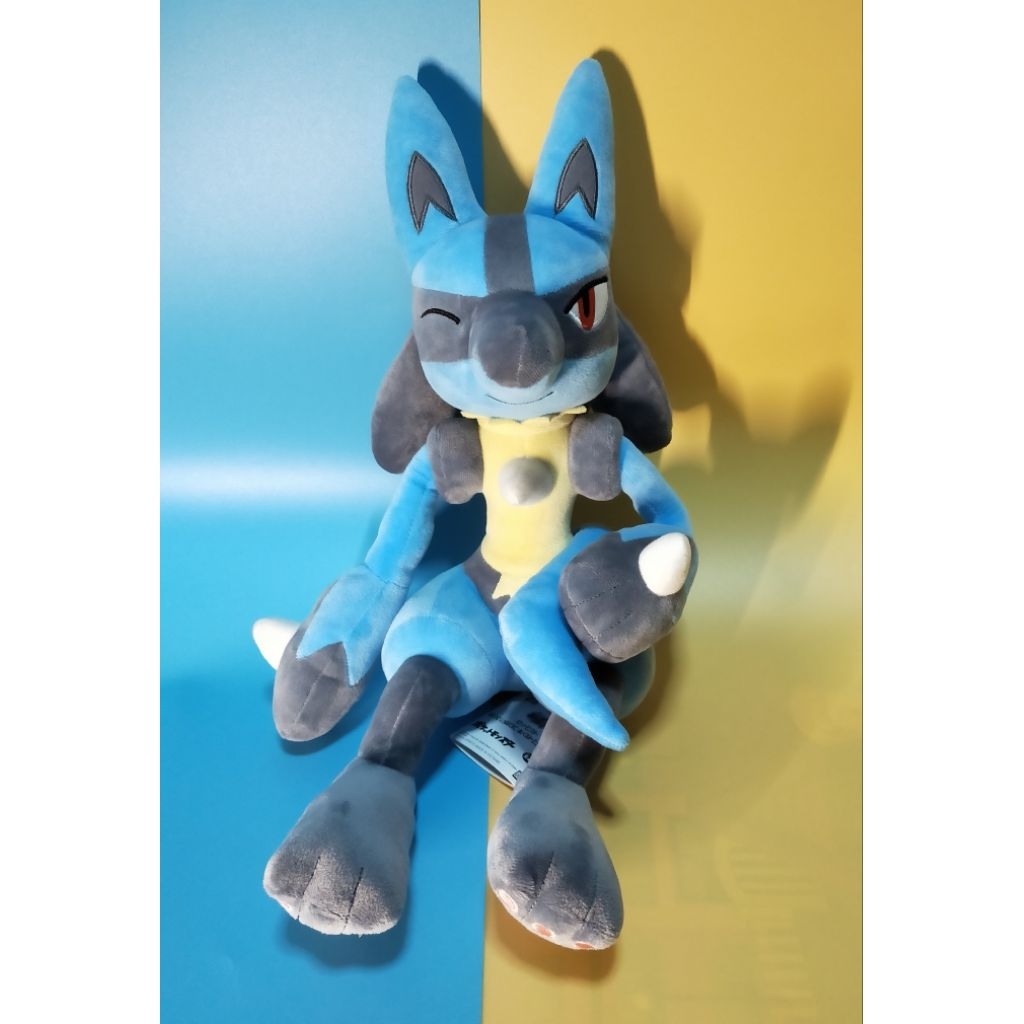 Pokemon ตุ๊กตา Lucario > ขนาด 13 นิ้ว