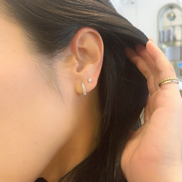Galaroom Jewelry เซ็ทต่างหูสวิสcz รุ่น Cupid Hoop