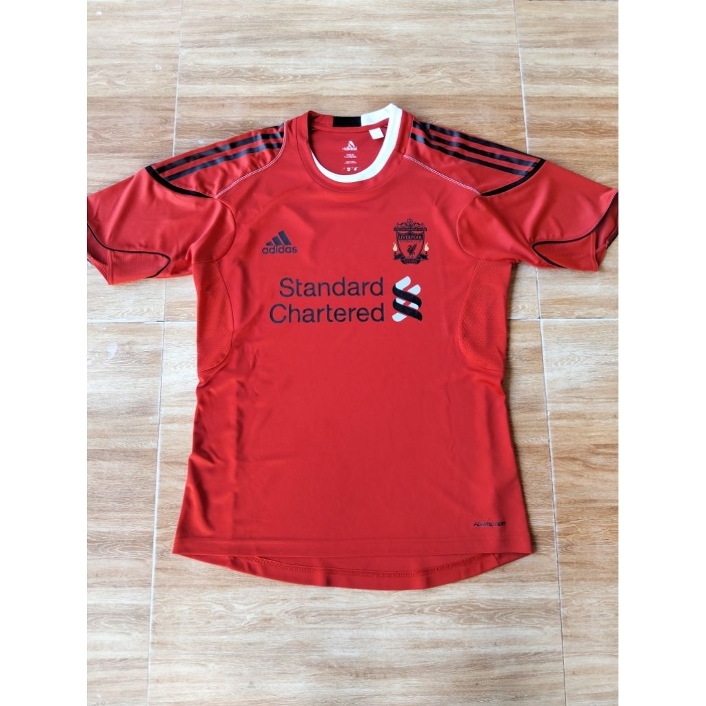 เสื้อLiverpool  training ปี2011/12แท้