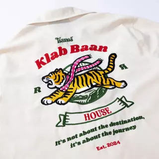 URTHE - เสื้อเชิ้ต Oversize รุ่น RUN TIGER RUN SHIRT - Col. ROLLOR KLUB BAAN HOUSE