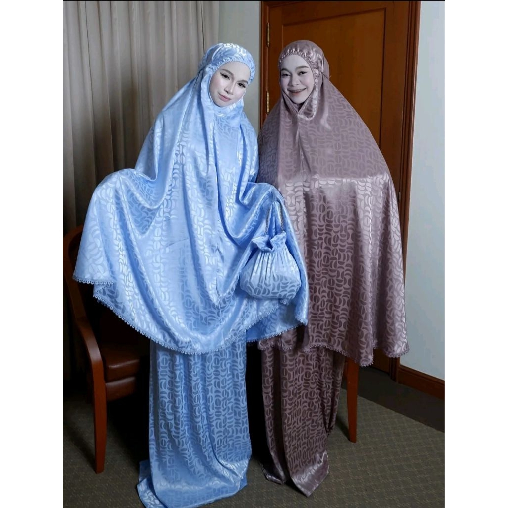 🌻✨ผ้าละหมาด Aiwa ✨🌻ผ้าซาตินขอบลูกไม้