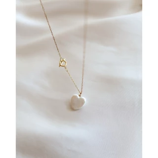 A.piece สร้อยมุกแท้ (waterproof) : [stainless steel] Baroque heart necklace