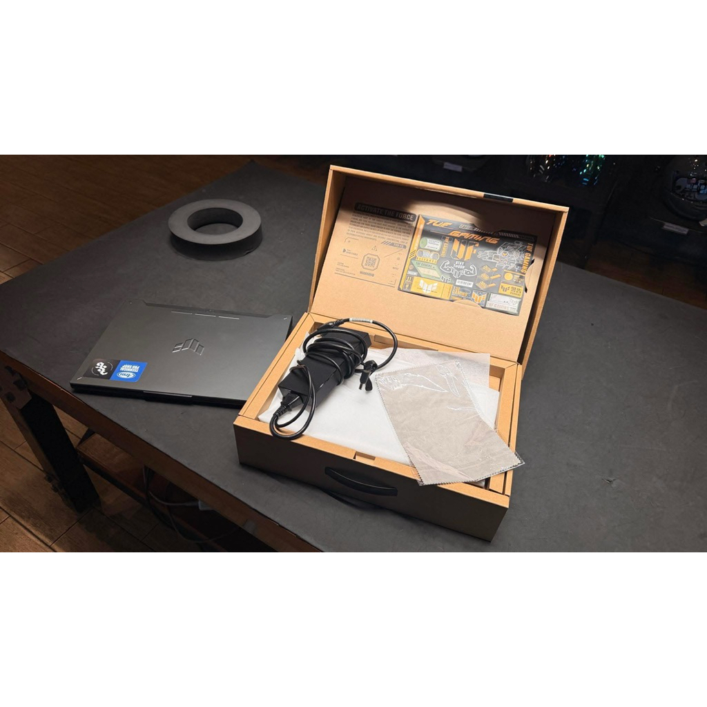 Notebook Asus TUF Gaming A15 FA507NVR-LP037W การ์ดจอ RTX4060 แรงๆ ทำงานกราฟฟิก เล่นเกม ลื่นครับ