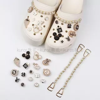จัดส่งทันที 18 ชิ้น Double Chain Croc DIY Charm อุปกรณ์เสริมรองเท้า Black White Series