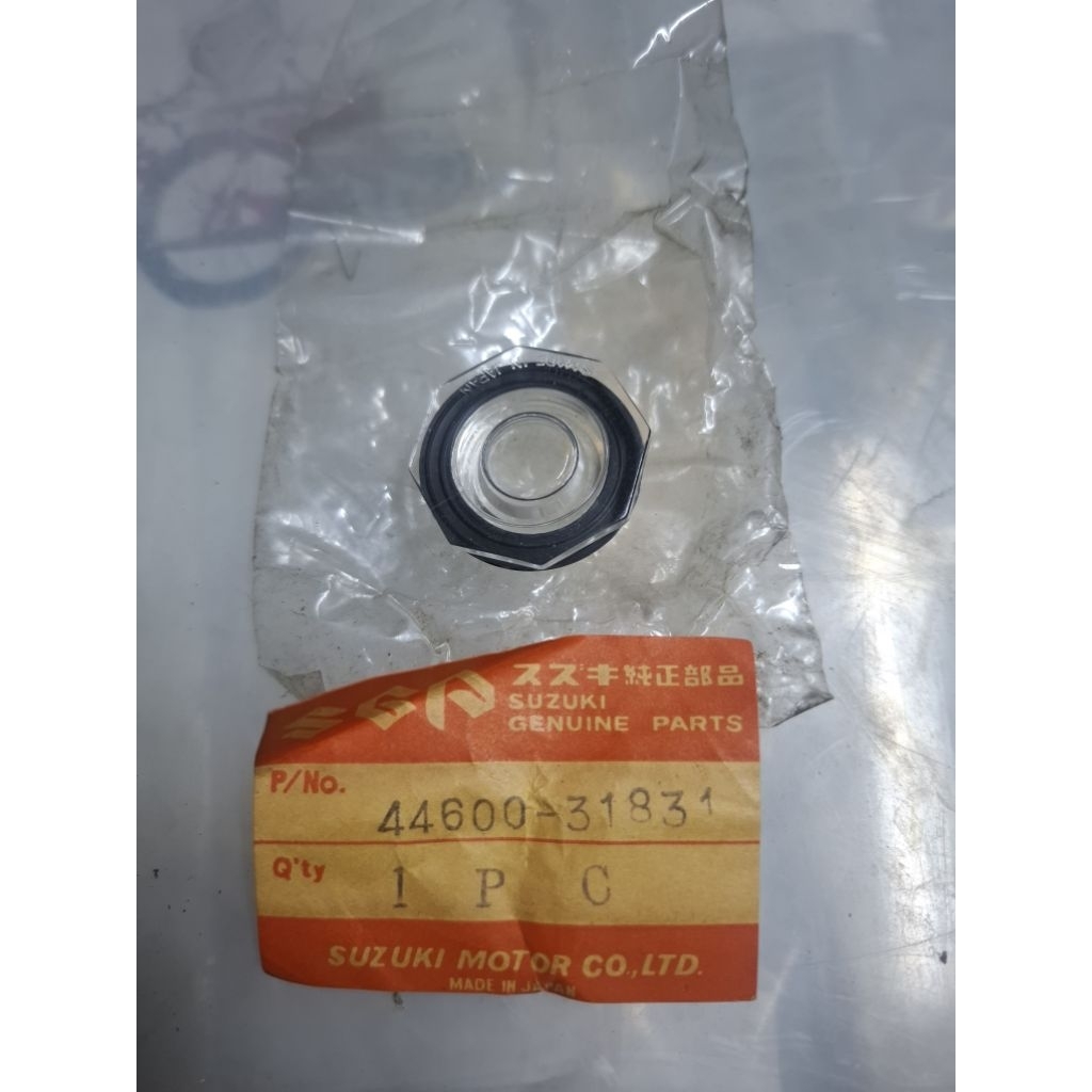 ตาแมวถังน้ำมันออโตลูป 2T ใส่ Suzuki A100-A80-TS50-TS100-TS125-TS185-TS250-GT100-GT125-GT185-GT250 ขอ