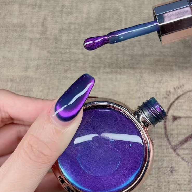 Summer girl X Nails Content Cateye Purple สีเจลลูกแก้วม่วงน้ำเงิน