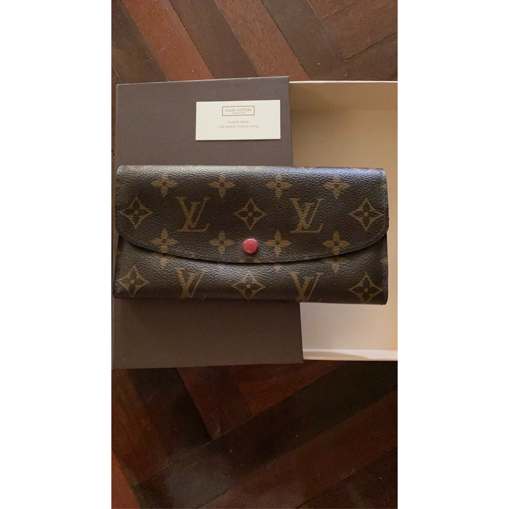 LV Emily Wallet มือสอง