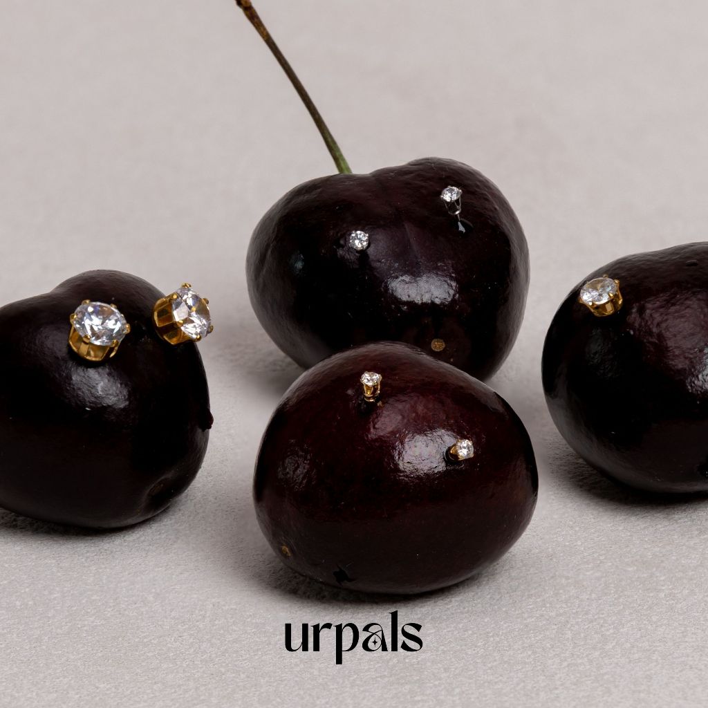 URPALS ต่างหู ต่างหูเพชร ตัวเรือน Stainless ฝังเพชร CZ ชุบทอง18K แพ้ง่ายใส่ได้