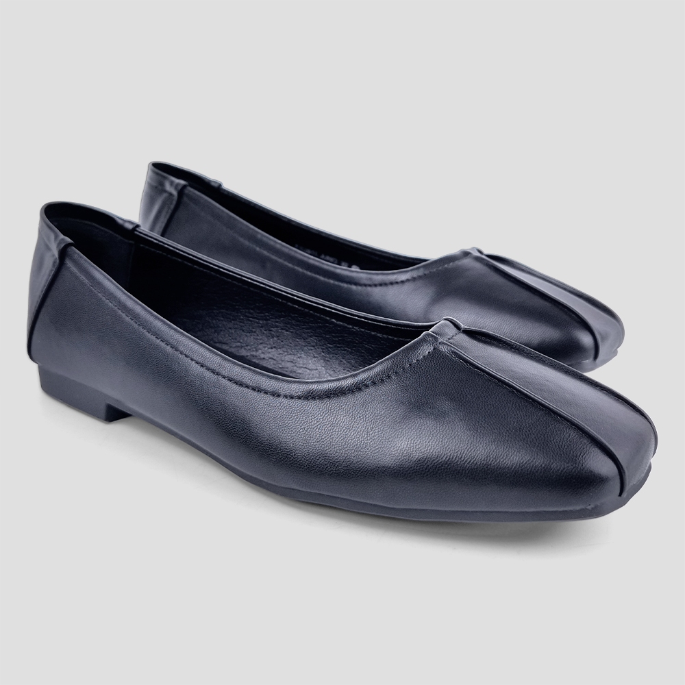 ST.JAMES รองเท้าหนังPU/รองเท้าส้นแบน ส้น 1.3 ซม. รุ่น JUNO สี BLACK | รองเท้า ผู้หญิง