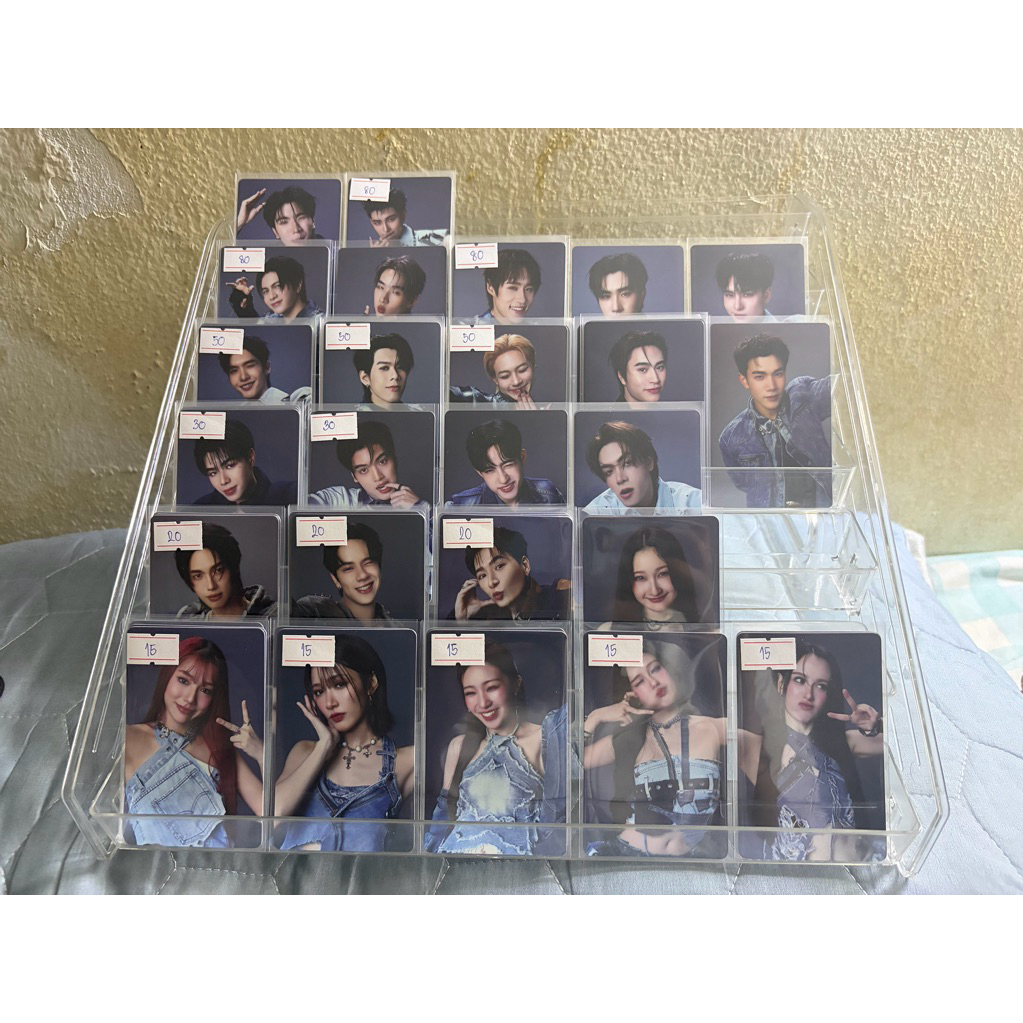 Random card collection gmm