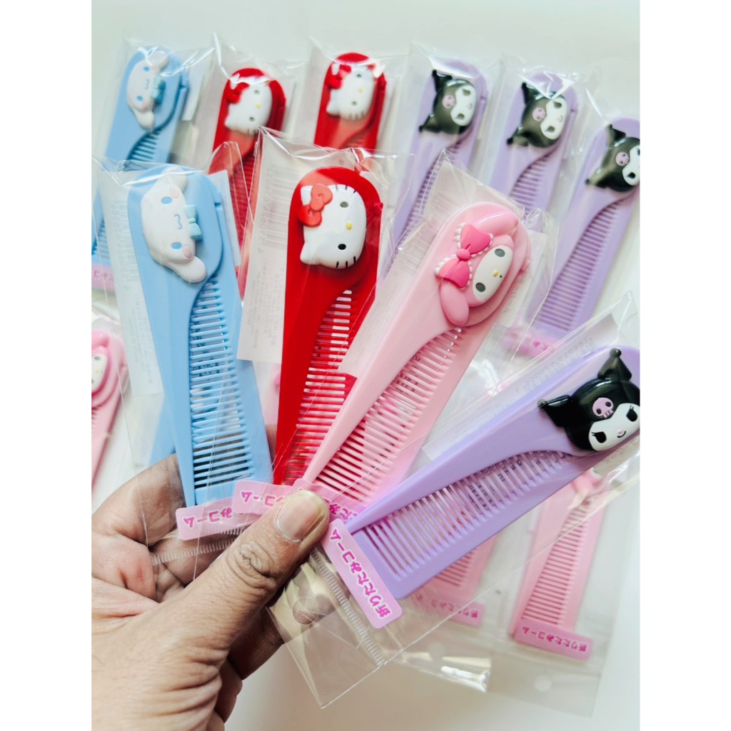 แท้ พร้อมส่ง! หวีSanrioพับได้ พกพาสะดวก หวีKitty My Melody Kuromi Cinnamoroll คิตตี้ หวีซานรีโอ้