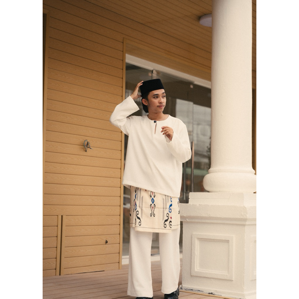LAYUNIQ Crafted Monotone White | Malay Thobe Set | ชุดมลายูผู้ชาย Premium