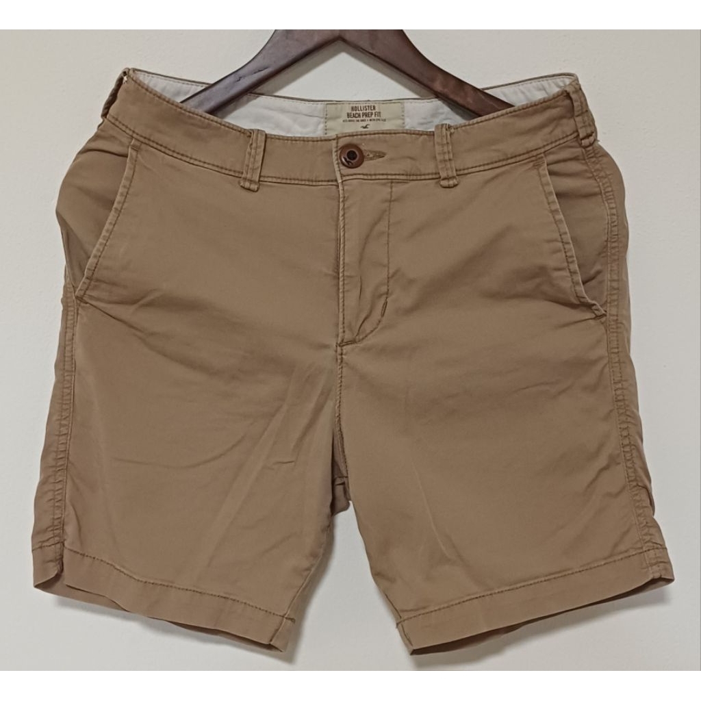 กางเกงขาสั้น HOLLISTER (สีน้ำตาล มือสอง สภาพดี)