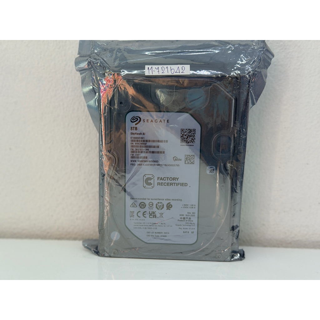 ใหม่ ได้เคลม hdd 8tb 8 TB 3.5 INCH HDD ฮาร์ดดิสก์ 3.5 SEAGATE SKYHAWK AI  (ST8000VE001) ประกันศูนย์ 