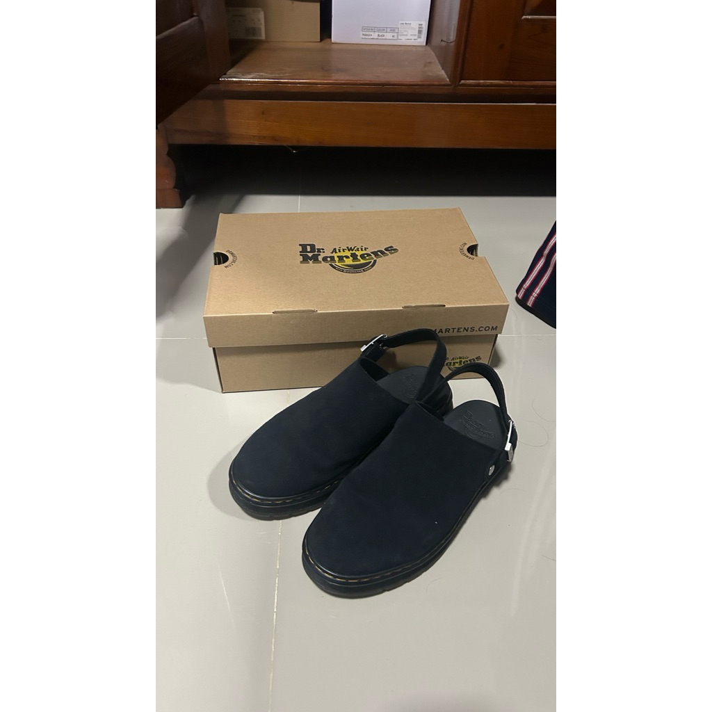 dr.martens brookline