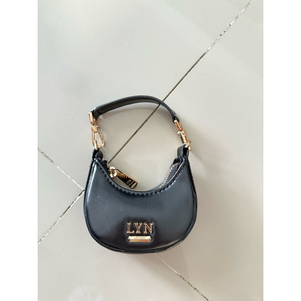 กระเป๋า Lyn จิ๋ว ใหม่กริบ แท้100%