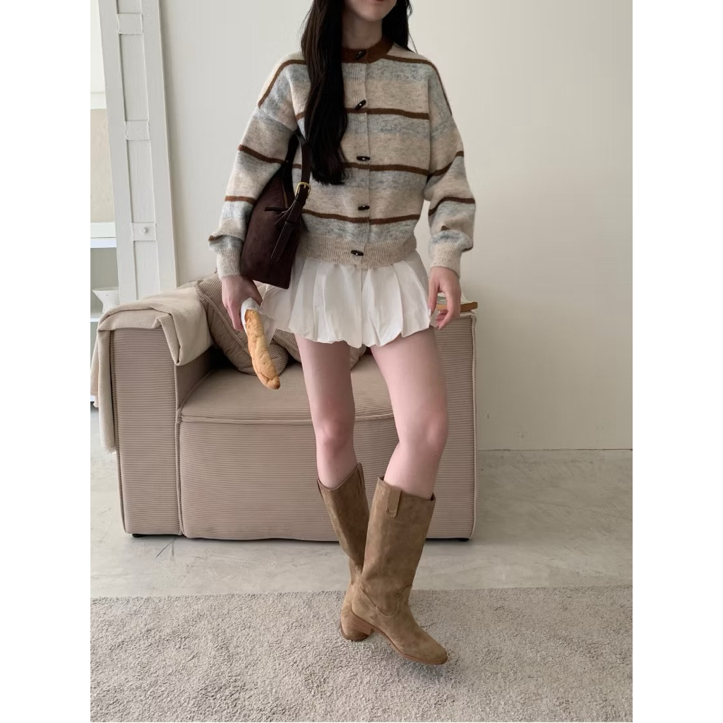 Nomade.bkk น่ารักมากเสื้อไหมพรมหนาผสมขนๆ shop690 ใส่ครั้งเดียว