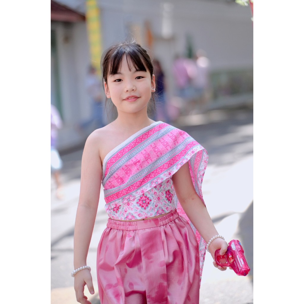 ชุดไทยเด็กหญิงเล่นสงกรานต์