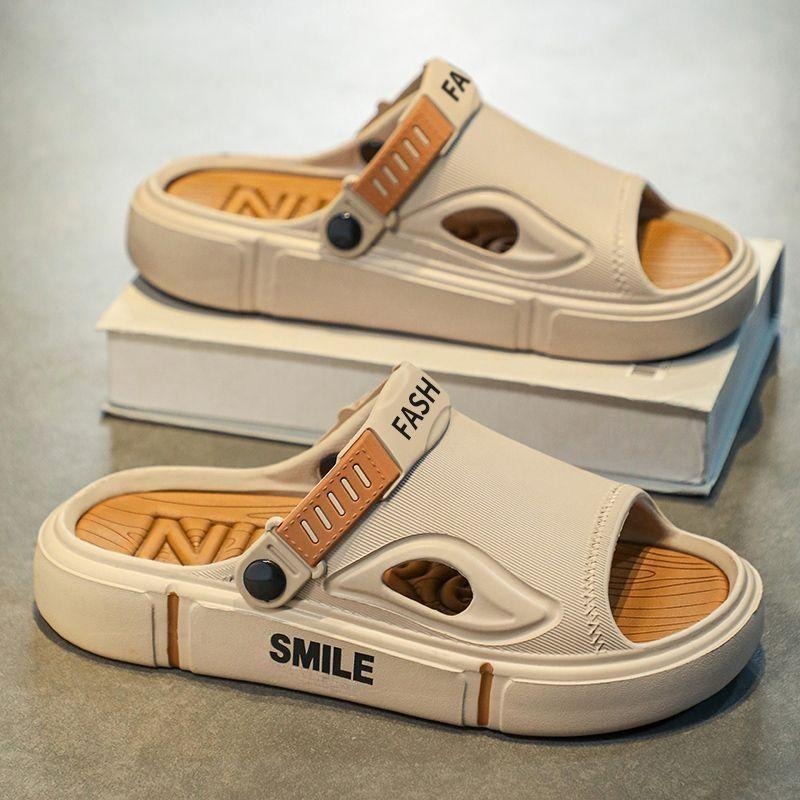 ผู้ชายเทรนด์รองเท้าแตะพื้นหนาเพิ่มความสูงด้านนอกสวมใส่แฟชั่นหนึ่งร้อยรองเท้าแตะ