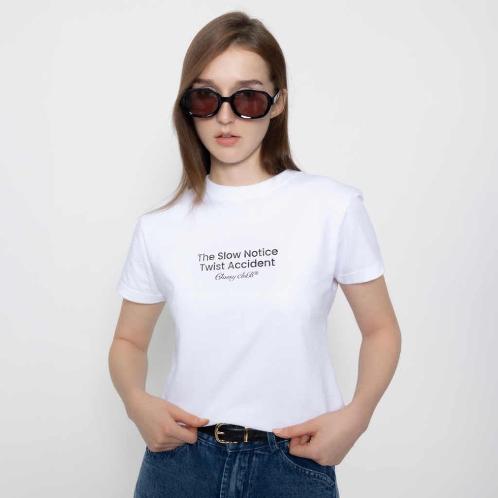 Classy Club - เสื้อยืด เเขนสั้น รุ่น The Notice Tee
