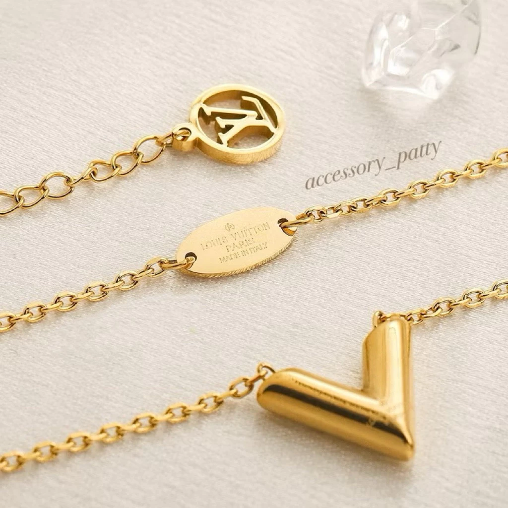 ✨สร้อยคอสแตนเลส รุ่นL-v02 งานสวยตรงปกค่ะ ใส่สวยแบบเรียบหรูค่ะ