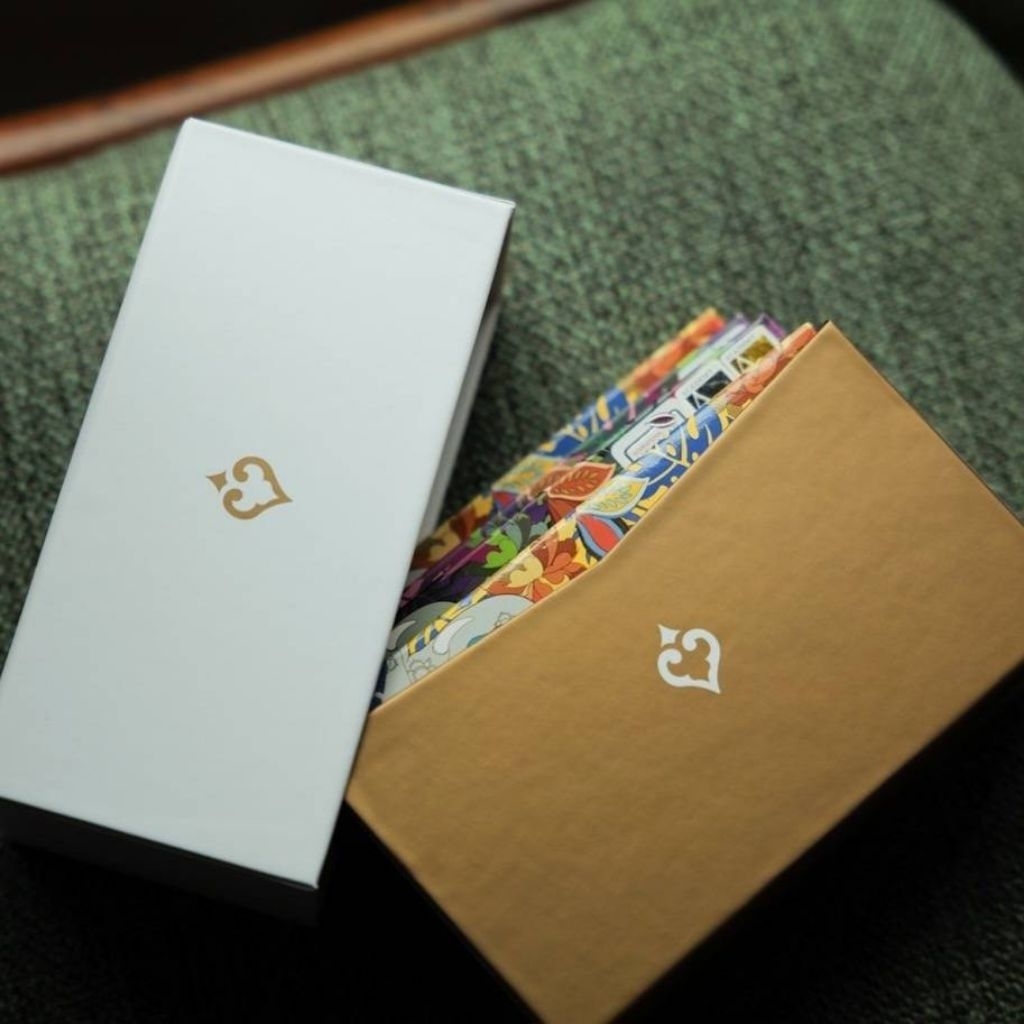 PARADAi - Chocolate Bar Boxset 4 pcs. / ภราดัย - ช็อกโกแลตชนิดแท่ง กล่องเซ็ต 4 ชิ้น (สามารถเลือกชนิดช็อกโกแลตได้)